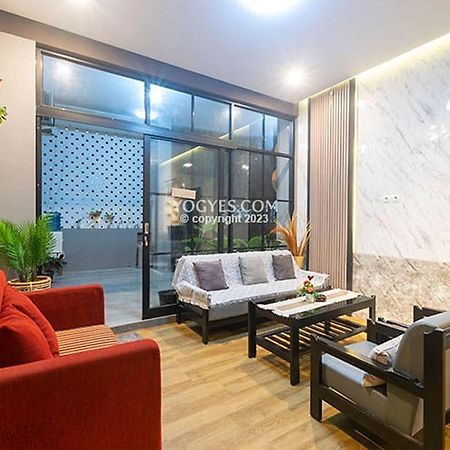 Hotel Destiny House Jogyakarta Zewnętrze zdjęcie