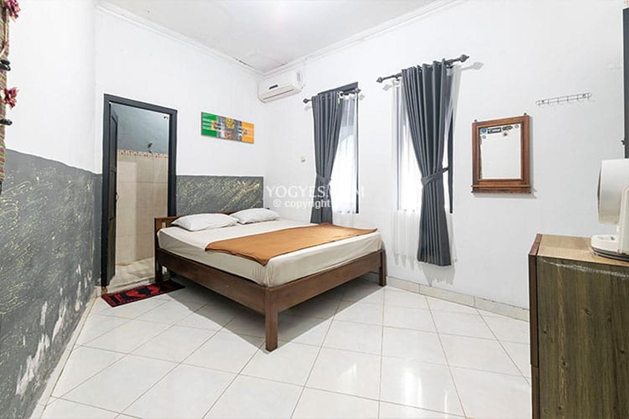Hotel Destiny House Jogyakarta Zewnętrze zdjęcie